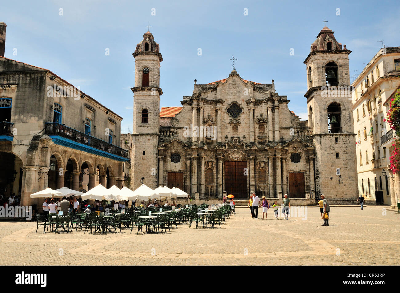 Catedral, Cattedrale in Plaza de la Catedral, Piazza Città Vecchia Habana Vieja, Sito Patrimonio Mondiale dell'UNESCO, Havana, Cuba Foto Stock