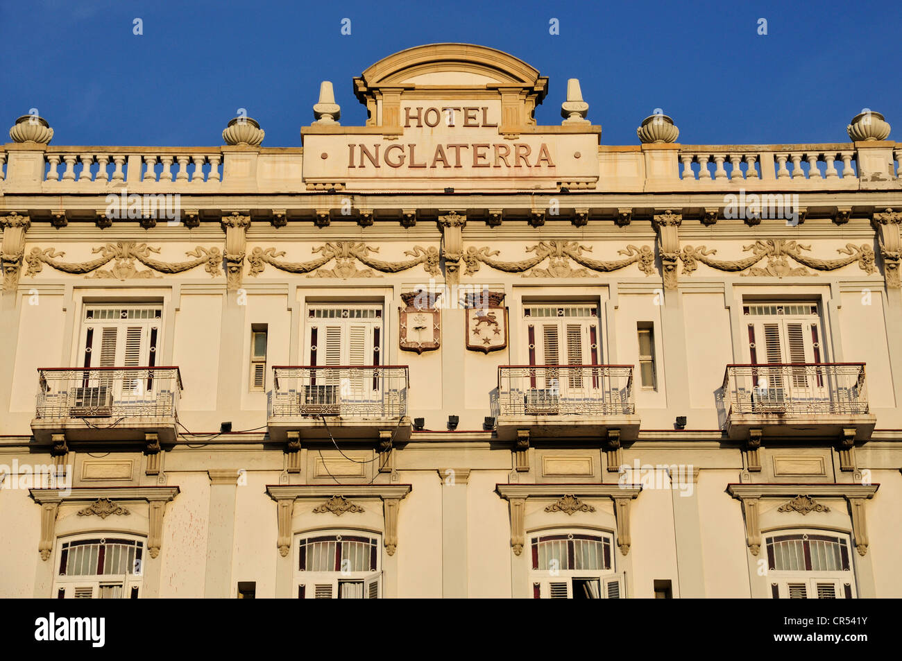 La facciata dell'Inglaterra Hotel Habana Vieja, l'Avana Vecchia Havana, Cuba, Caraibi Foto Stock