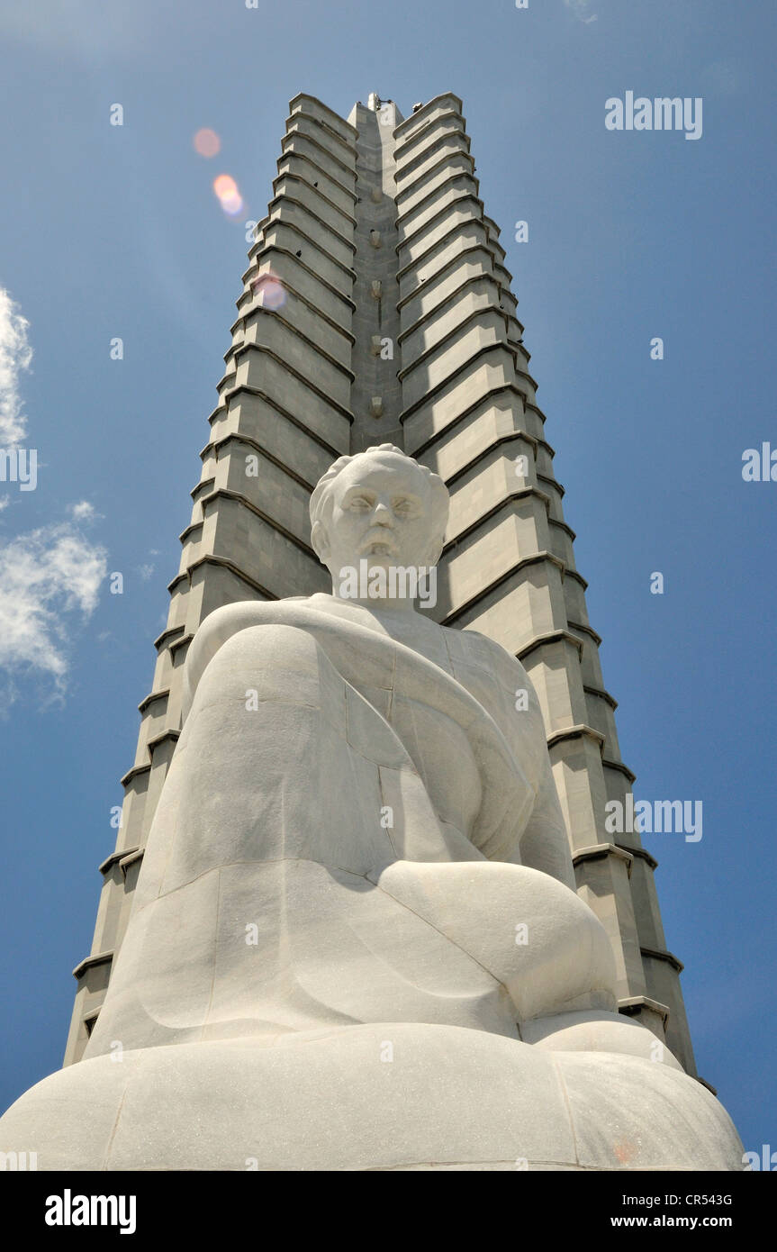 Monumento di José Martí, monumento a José Martí, scrittore cubano ed eroe nazionale, 105m, Plaza de la Revolución, Havana, Cuba Foto Stock