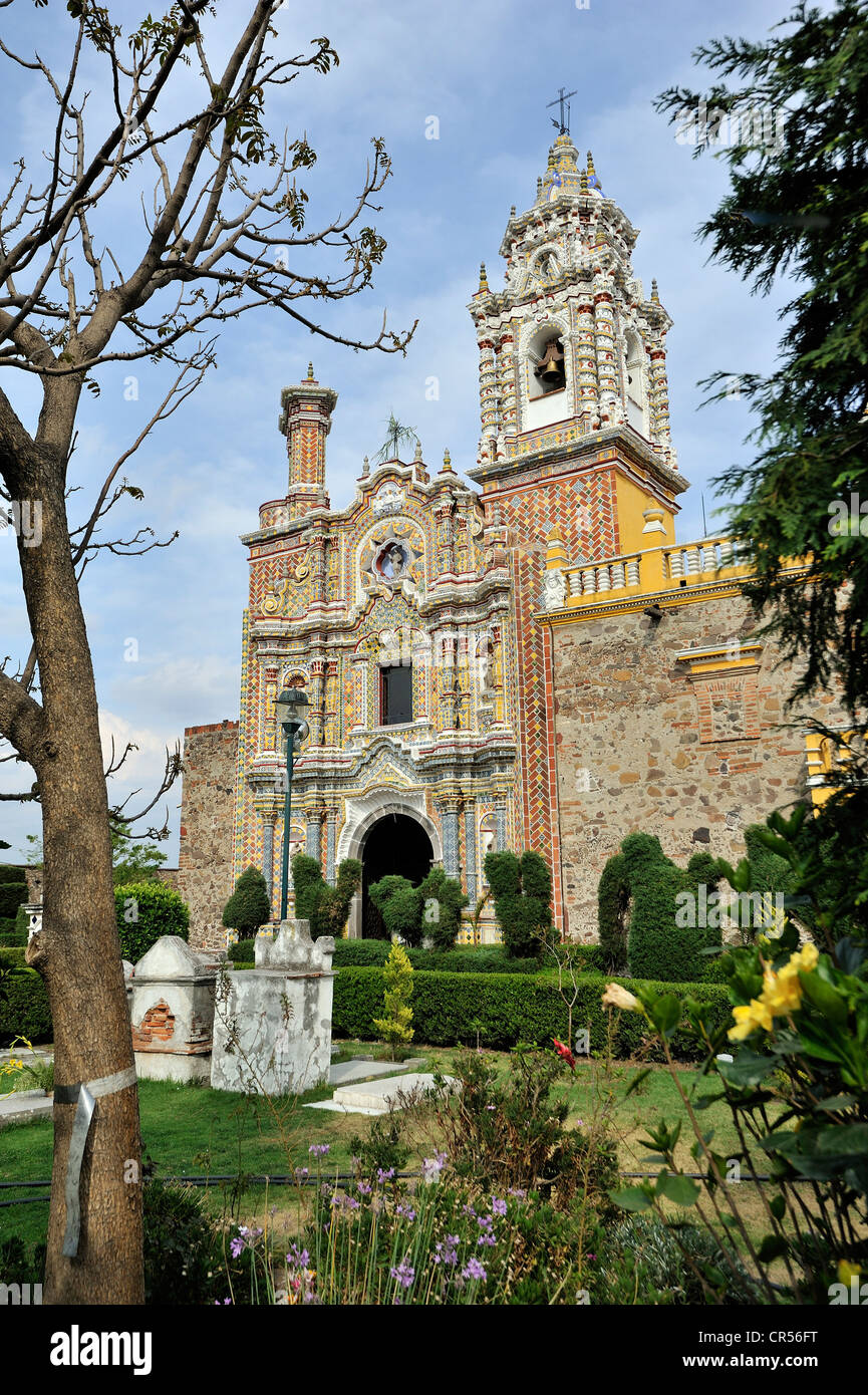 Chiesa di Iglesia San Francisco de Acatepec, San Pedro Cholula, Puebla, Messico, America Latina, Nord America Foto Stock