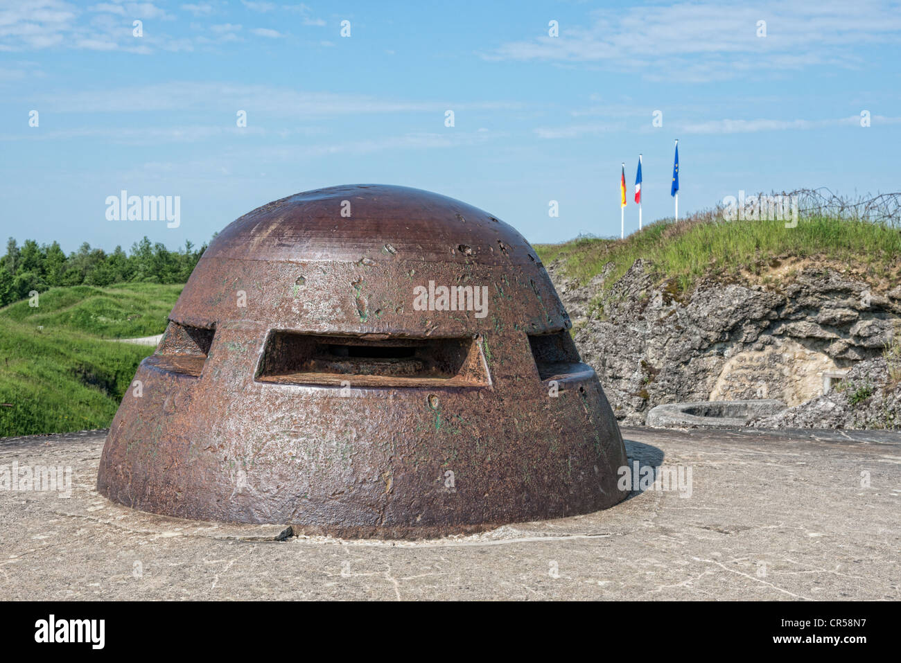 Un punto di osservazione a Fort Douaumont, Verdun, Lorena, Francia Foto Stock