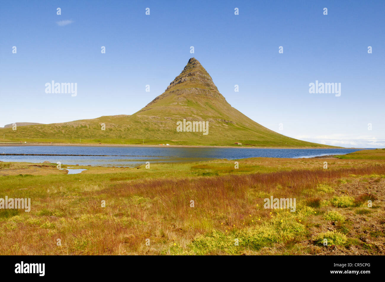 L'Islanda, Regione di Vesturland, Snaefellsnes Peninsula, Grundarfjordur Bay Foto Stock