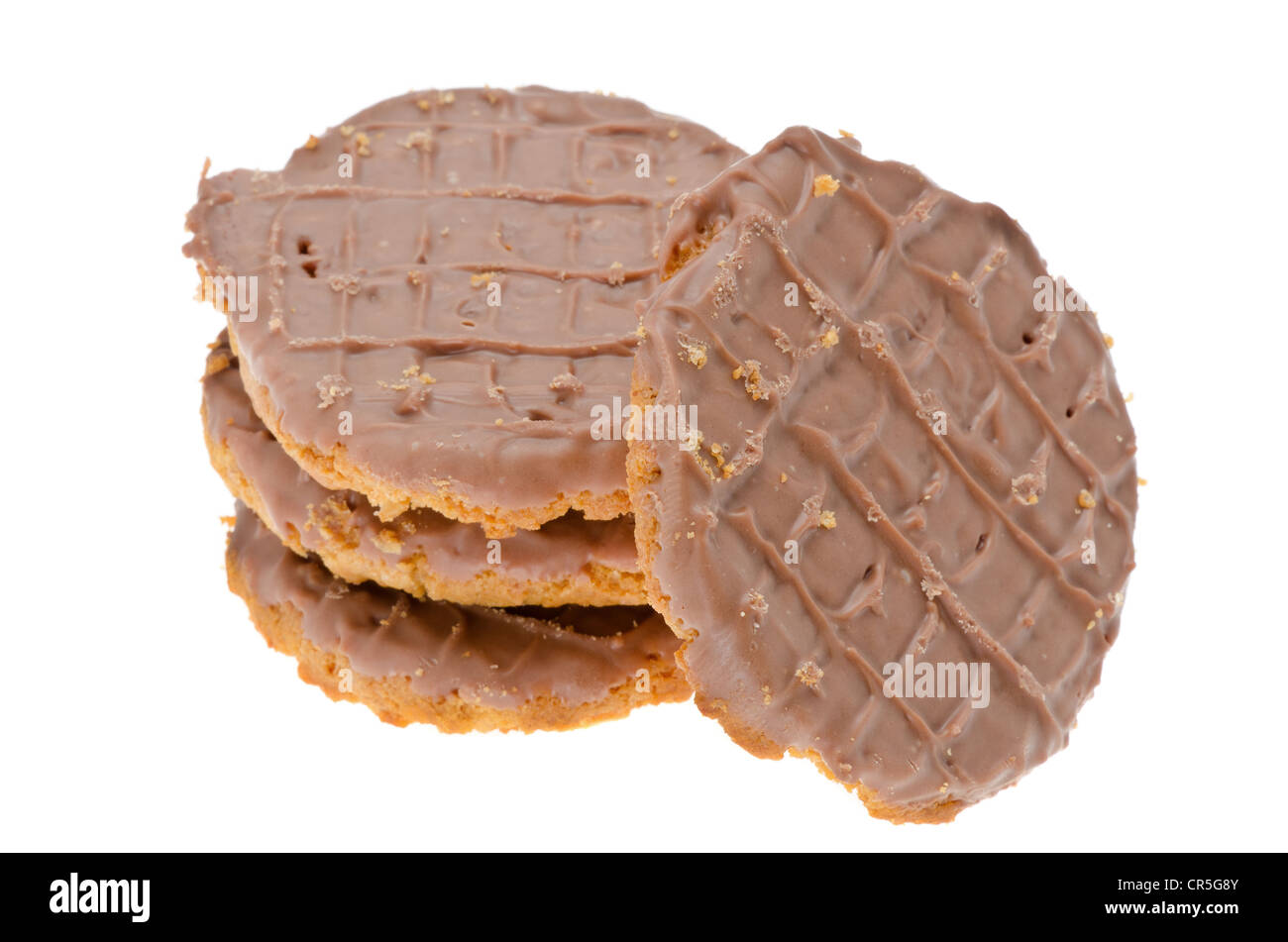 Close-up di cioccolato rivestiti i cookie - studio shot con uno sfondo bianco Foto Stock