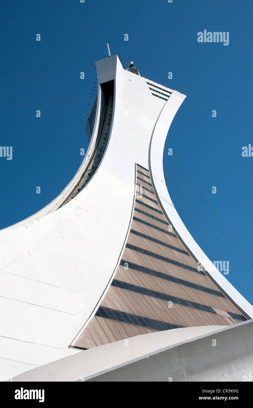 Chiudere fino alla Torre dello Stadio Olimpico, Montreal, Quebec, Canada, America del Nord Foto Stock