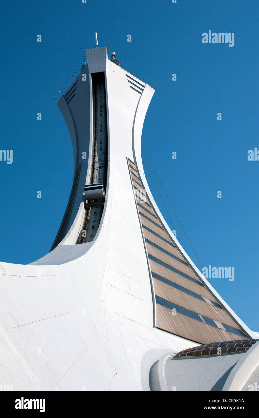 Chiudere fino alla Torre dello Stadio Olimpico, Montreal, Quebec, Canada, America del Nord Foto Stock