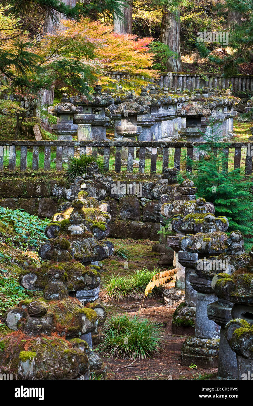 Giappone, isola di Honshu, città di Nikko, santuari e templi di Nikko patrimonio mondiale dell'UNESCO, il Taiyu in (Taiyuin privati) tempio, Foto Stock