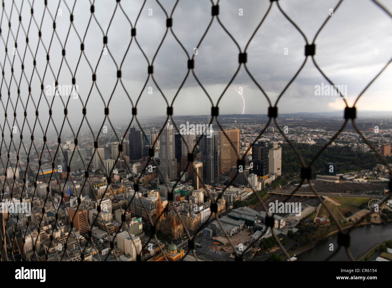 Australia, Victoria, Melbourne, vista dalla skyway, top di Eureka Tower, dall'architetto impresa Nazione Katsalidis parafango Foto Stock