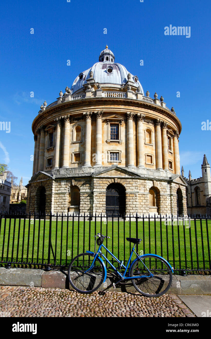 Radcliffe Camera, biblioteca e studente sala lettura. Oxford, Oxfordshire, Regno Unito, Europa Foto Stock