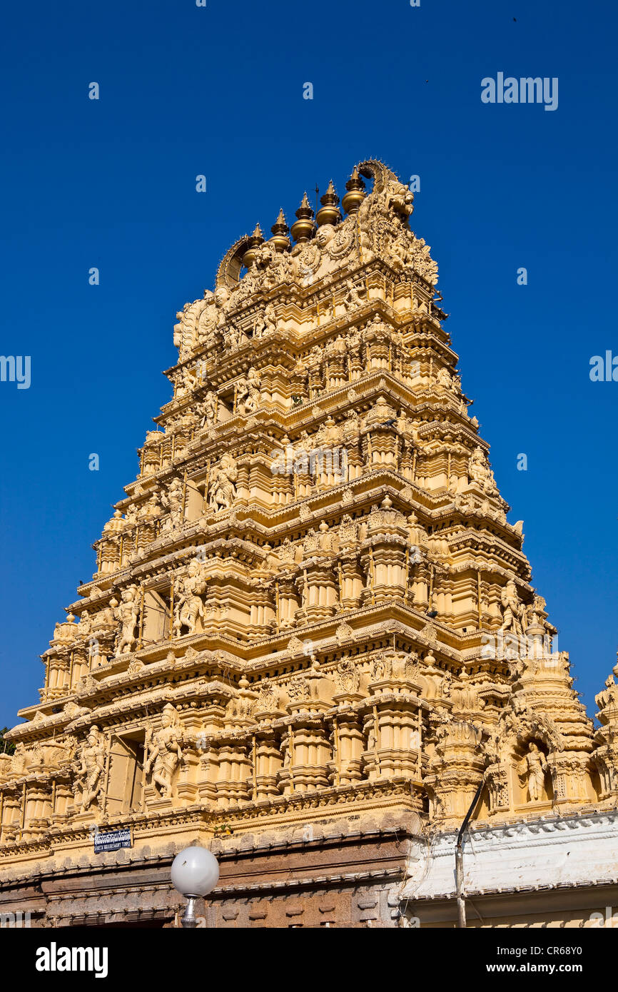 India, nello stato di Karnataka, Mysore gopuram di Varahaswami (Varaha Swami) Tempio Foto Stock