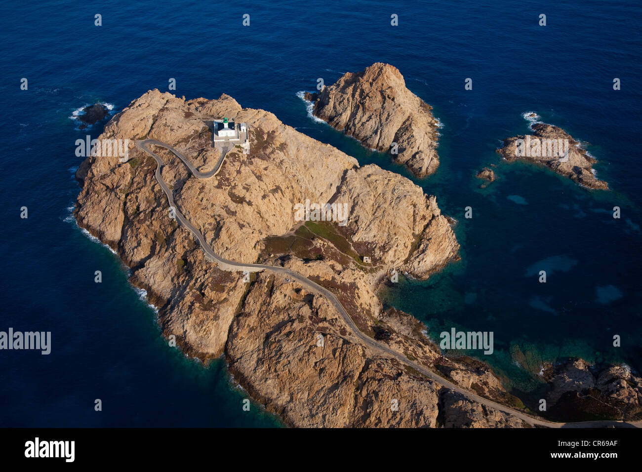 Francia, Haute Corse, Ile Rousse, isola e faro di La Pietra, Torre Genovese (vista aerea) Foto Stock
