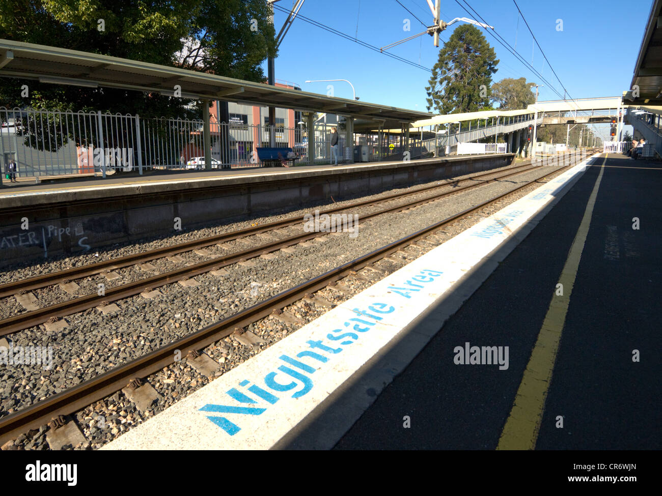 Notte Zona Sicura segno a Ingleburn stazione ferroviaria, Sydney, Nuovo Galles del Sud, Australia Foto Stock