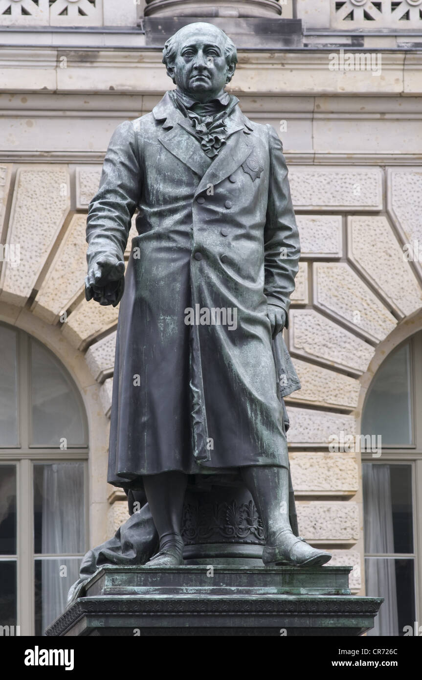 Stein, Heinrich Friedrich Karl Freiherr vom und zum, 25.10.1757 - 29.6.1831, politico prussiano, a tutta lunghezza, statua di fronte alla Camera dei rappresentanti di Berlino, Foto Stock