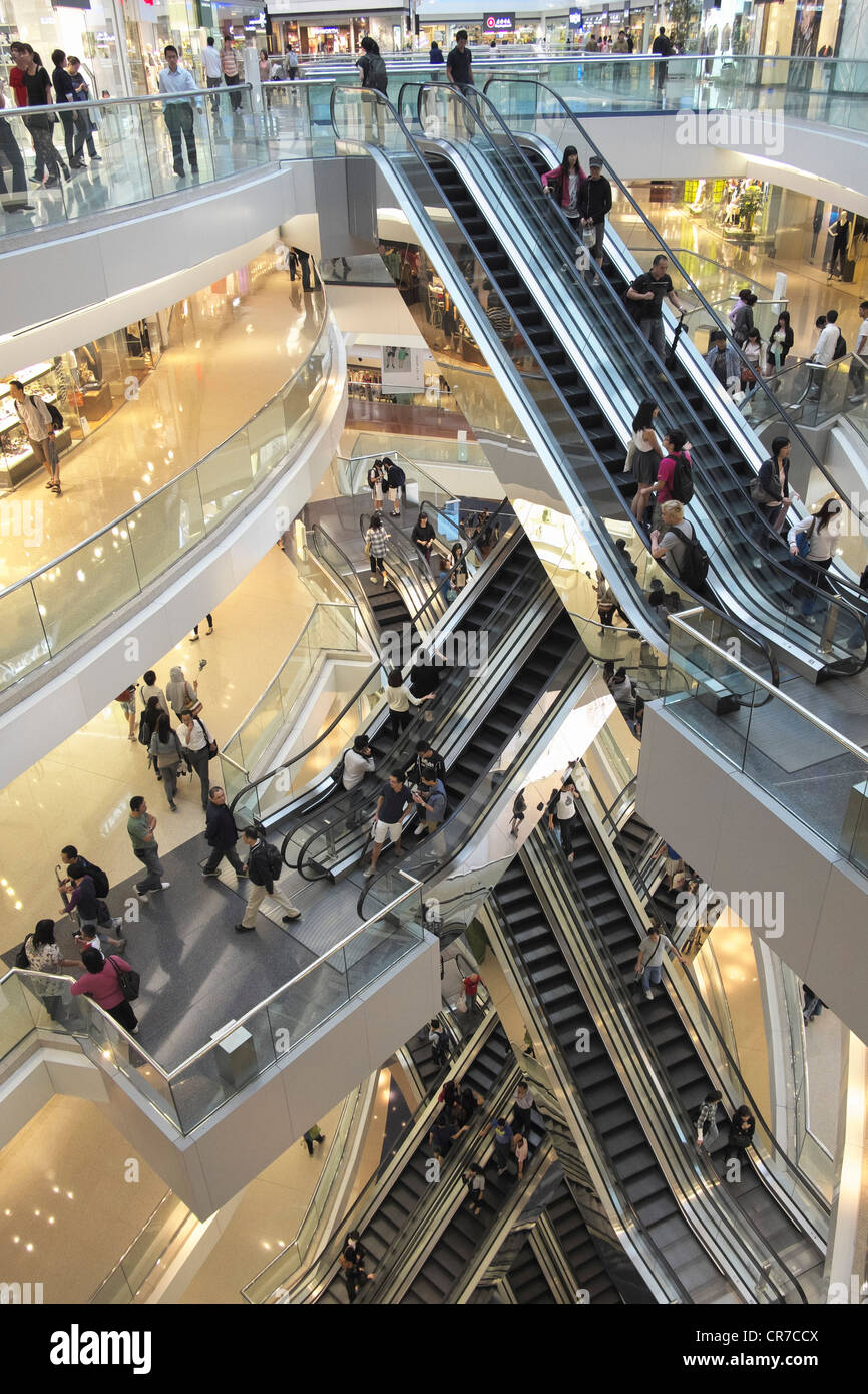 Interno del Festival a piedi il centro commerciale per lo shopping di Hong Kong Foto Stock