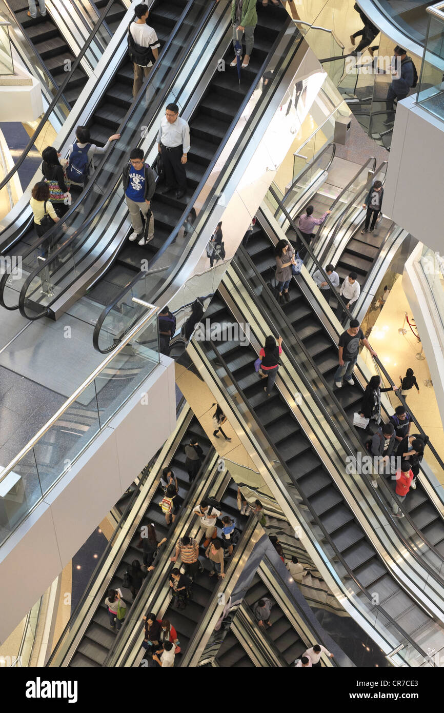 Interno del Festival a piedi il centro commerciale per lo shopping di Hong Kong Foto Stock