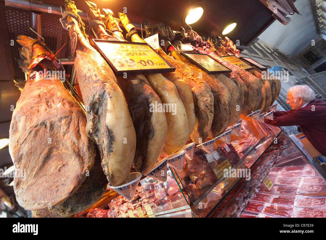 Iberica, prosciutto spagnolo, i cartellini del prezzo, la Boqueria, mercato, Rambla, Las Ramblas, l'area pedonale, Barcellona, in Catalogna, Spagna, Europa Foto Stock