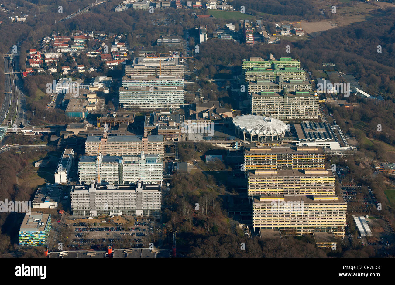 Vista aerea, strofinare, Università della Ruhr di Bochum, con Audimax auditorium, Bochum, la zona della Ruhr, Renania settentrionale-Vestfalia, Germania, Europa Foto Stock