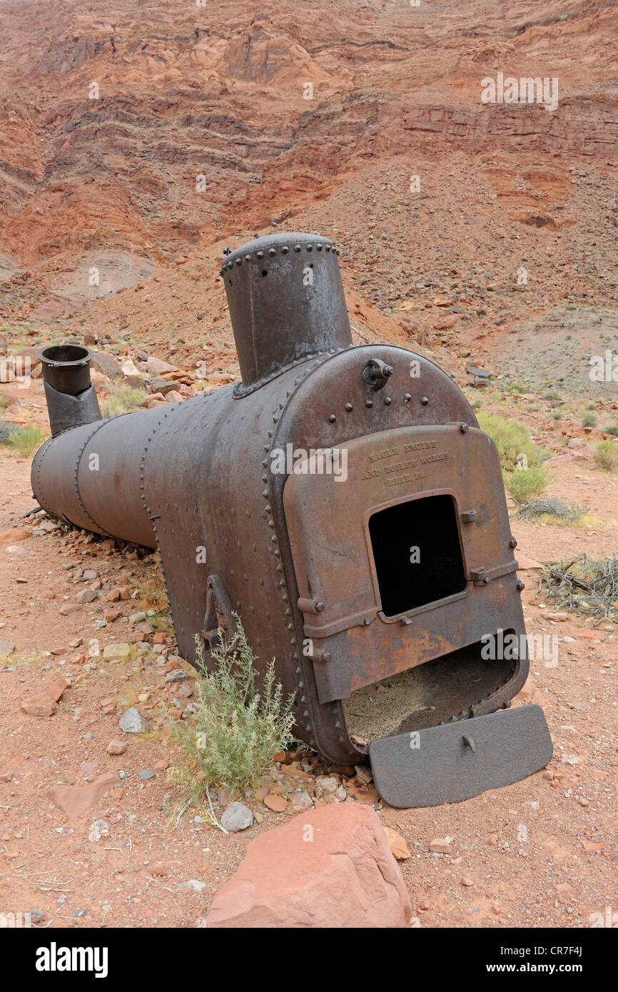 Vecchia caldaia a vapore circa dal 1940, Lee traghetto, Arizona, Stati Uniti d'America Foto Stock