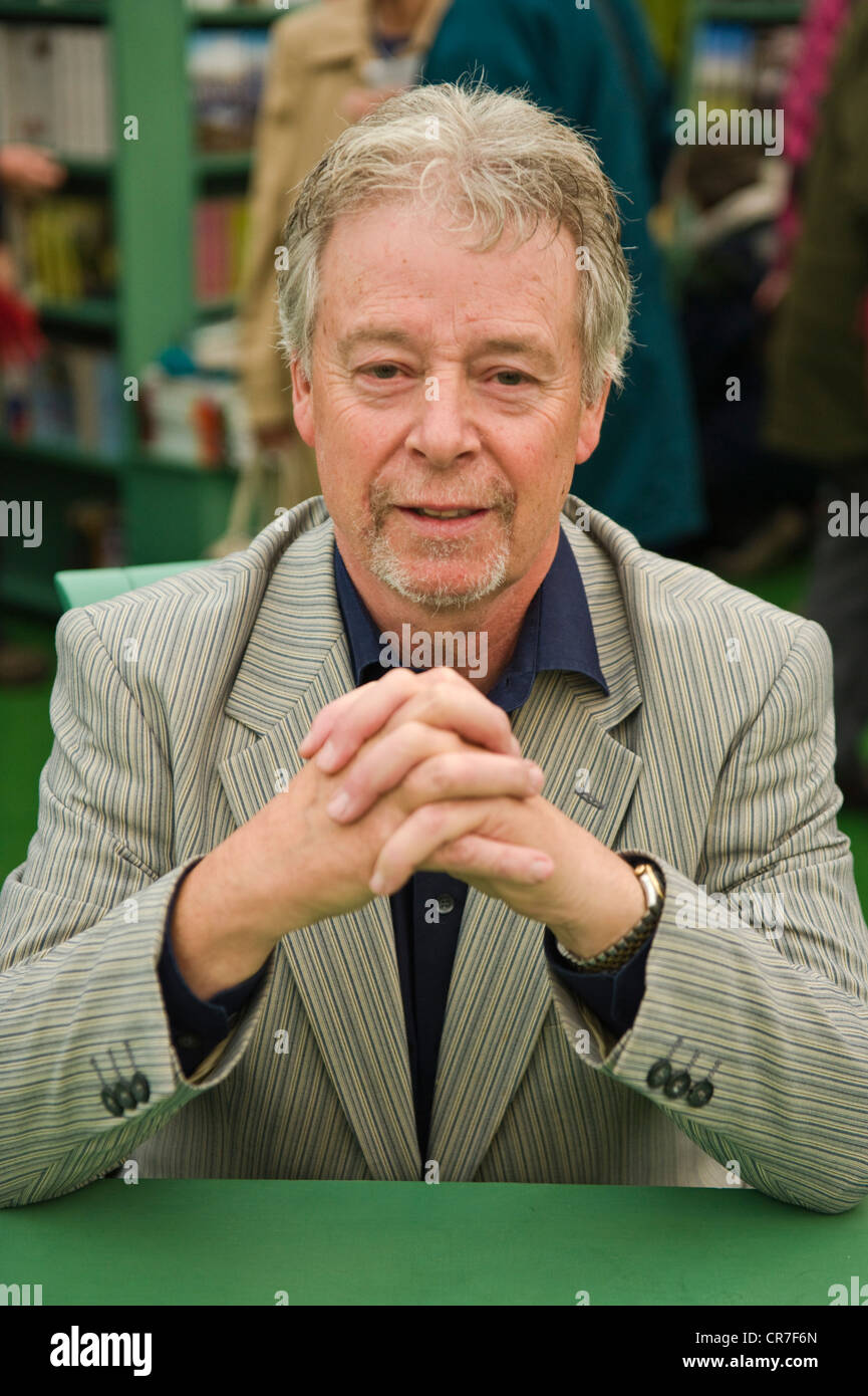 Jim Wight, figlio di vet James Wight aka James Herriot raffigurato all'Telegraph Hay Festival 2012, Hay-on-Wye, Powys, Wales, Regno Unito Foto Stock