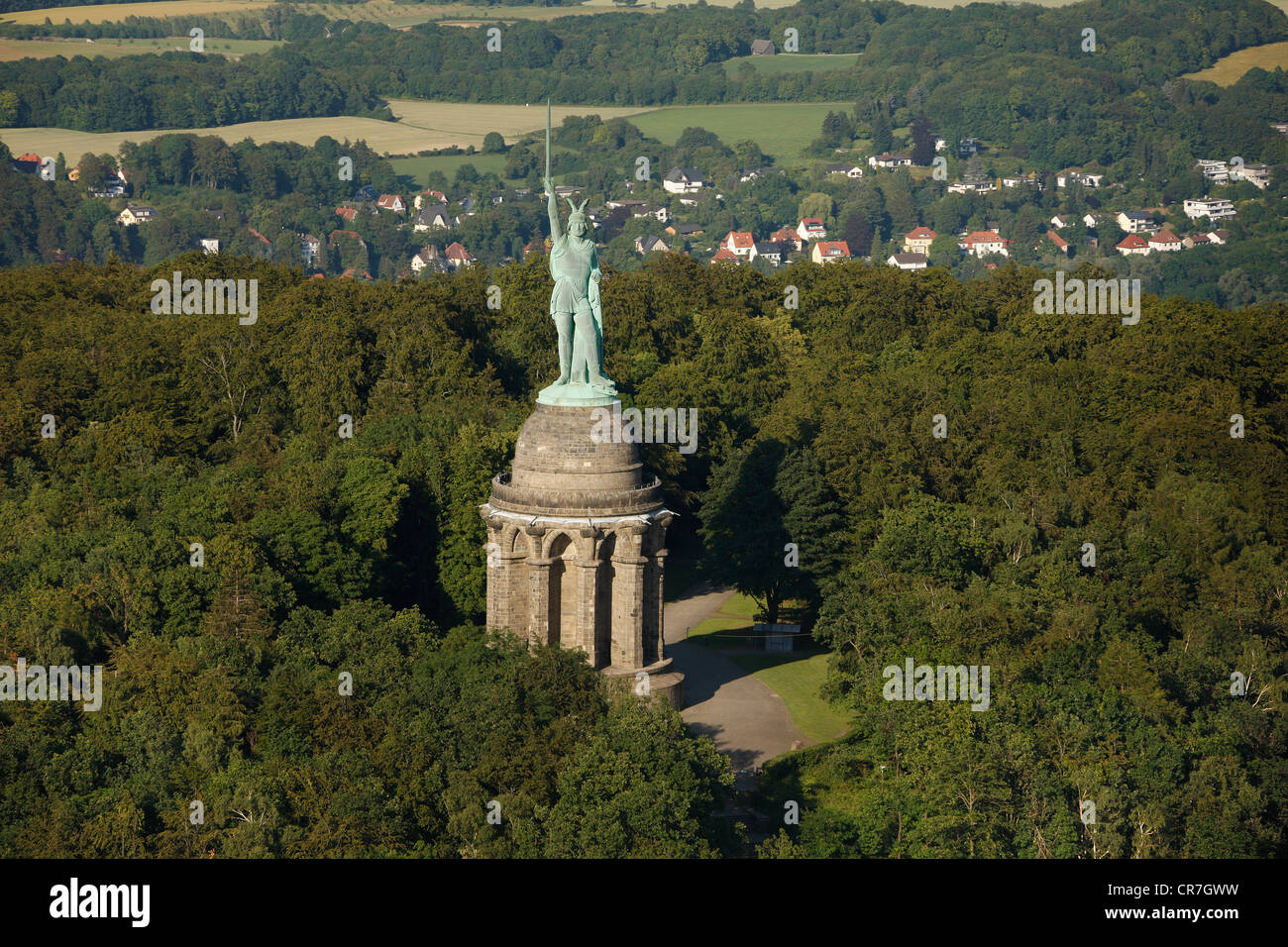Vista aerea, Hermannsdenkmal, Hermann monumento, nella foresta di Teutoburgo, Ostwestfalen-Lippe, Westfalia est Foto Stock