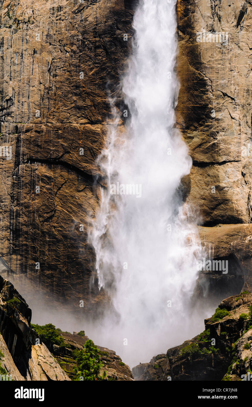 Dettaglio della parte superiore di caduta di Yosemite, Yosemite National Park, California USA Foto Stock