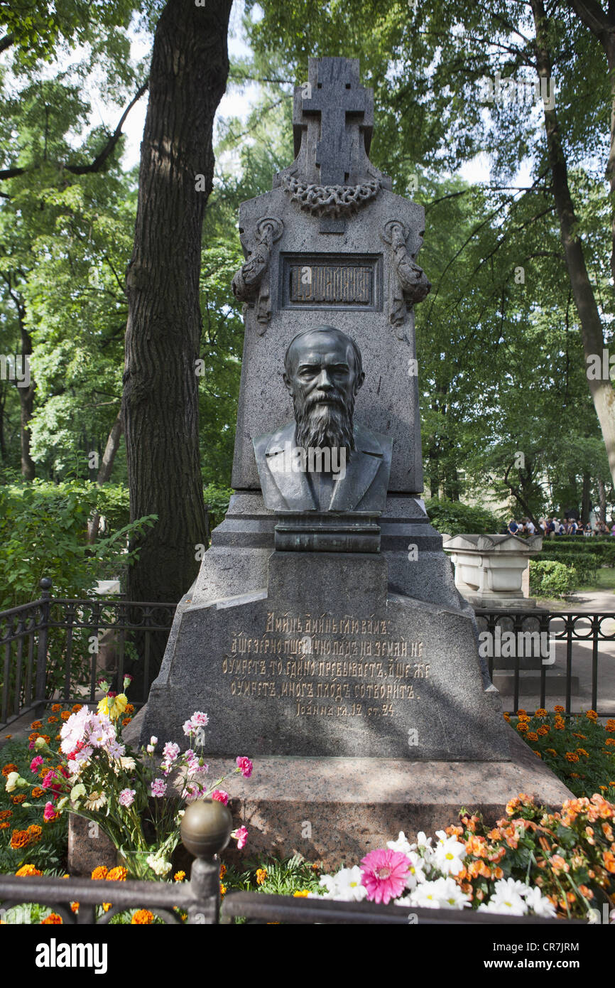 Dostoyevsky, Fyodor Mikhavich, 11.11.1821 - 9.2.1881, autore/autore russo, la sua tomba sul cimitero del monastero Alexander Nevsky, San Pietroburgo, Foto Stock