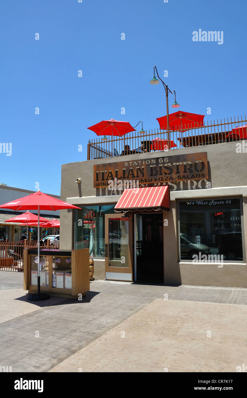 Stazione 66 italiano ristorante Bistro in Williams, una vecchia storica Route 66 città in Arizona, Stati Uniti d'America Foto Stock