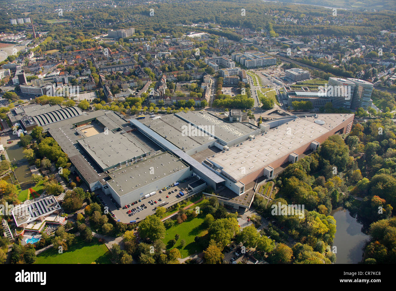 Vista aerea, al Grugapark con zona fiera di Essen, la zona della Ruhr, Renania settentrionale-Vestfalia, Germania, Europa Foto Stock