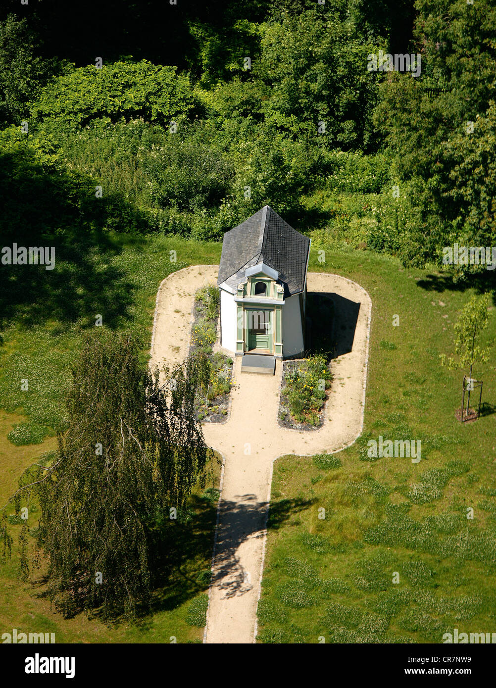 Vista aerea, neo-classica casa giardino, Twiete 8, Arnsberg, Sauerland, Renania settentrionale-Vestfalia, Germania, Europa Foto Stock