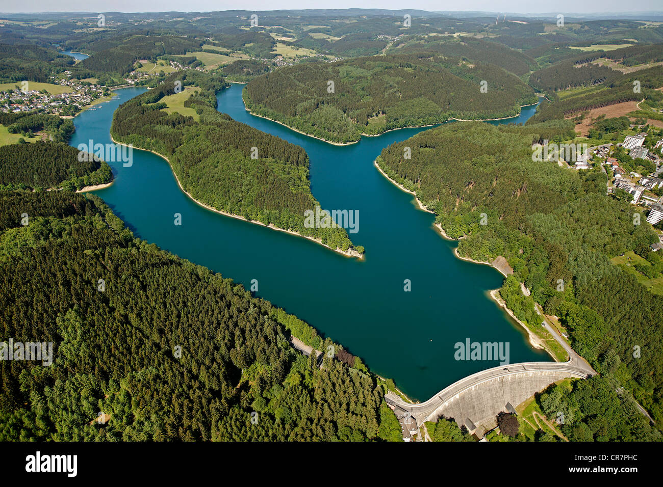 Vista aerea, Aggertal Dam, Oberbergisches Land, Renania settentrionale-Vestfalia, Germania, Europa Foto Stock