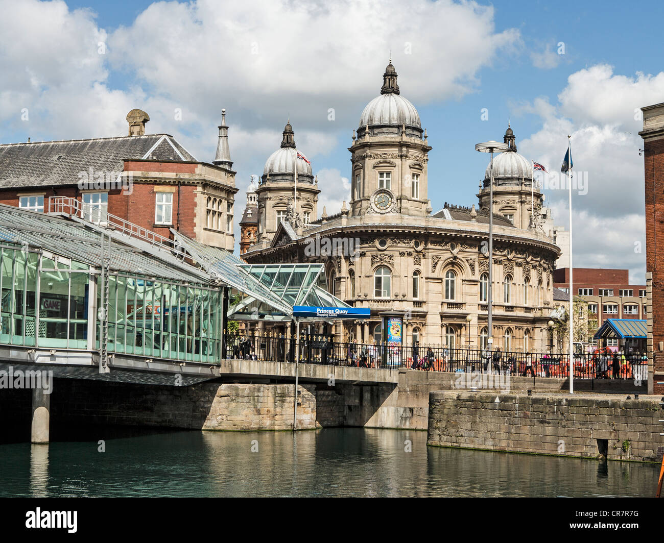 Princess Quay Shopping Centre e Museo Maritme Kingston-upon-Hull Yorkshire Regno Unito Foto Stock