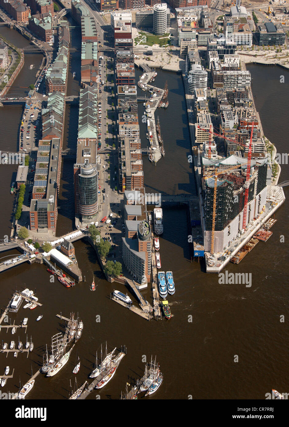 Vista aerea, Speicherstadt storico distretto Warehouse, Elbphilharmonie philharmonic hall, Hafencity Harbor district Foto Stock