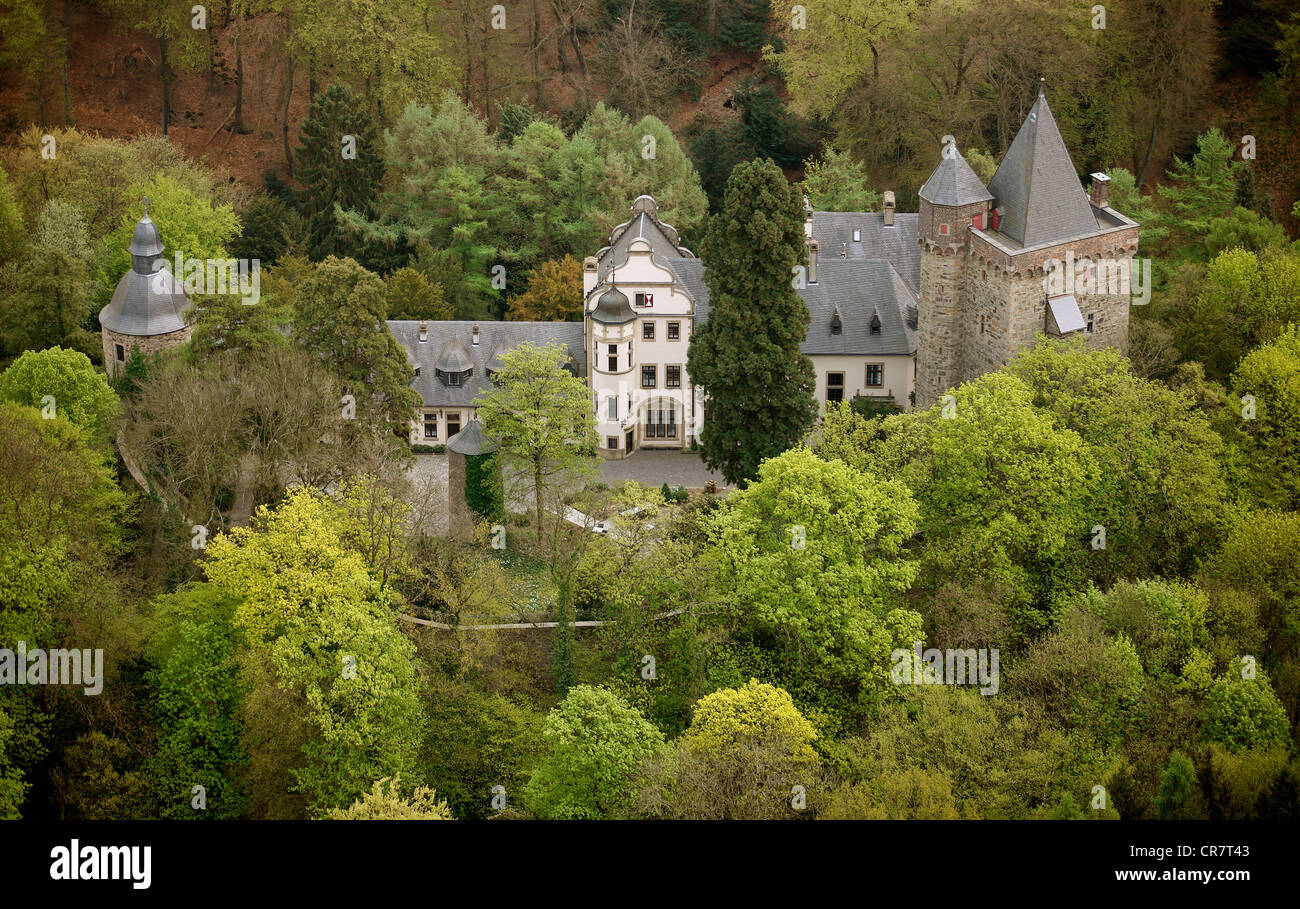 Vista aerea, Schloss Landsberg, centro di istruzione dell'ThysenKrupp AG company, luogo di sepoltura di August Thyssen, Essen-Kettwig Foto Stock