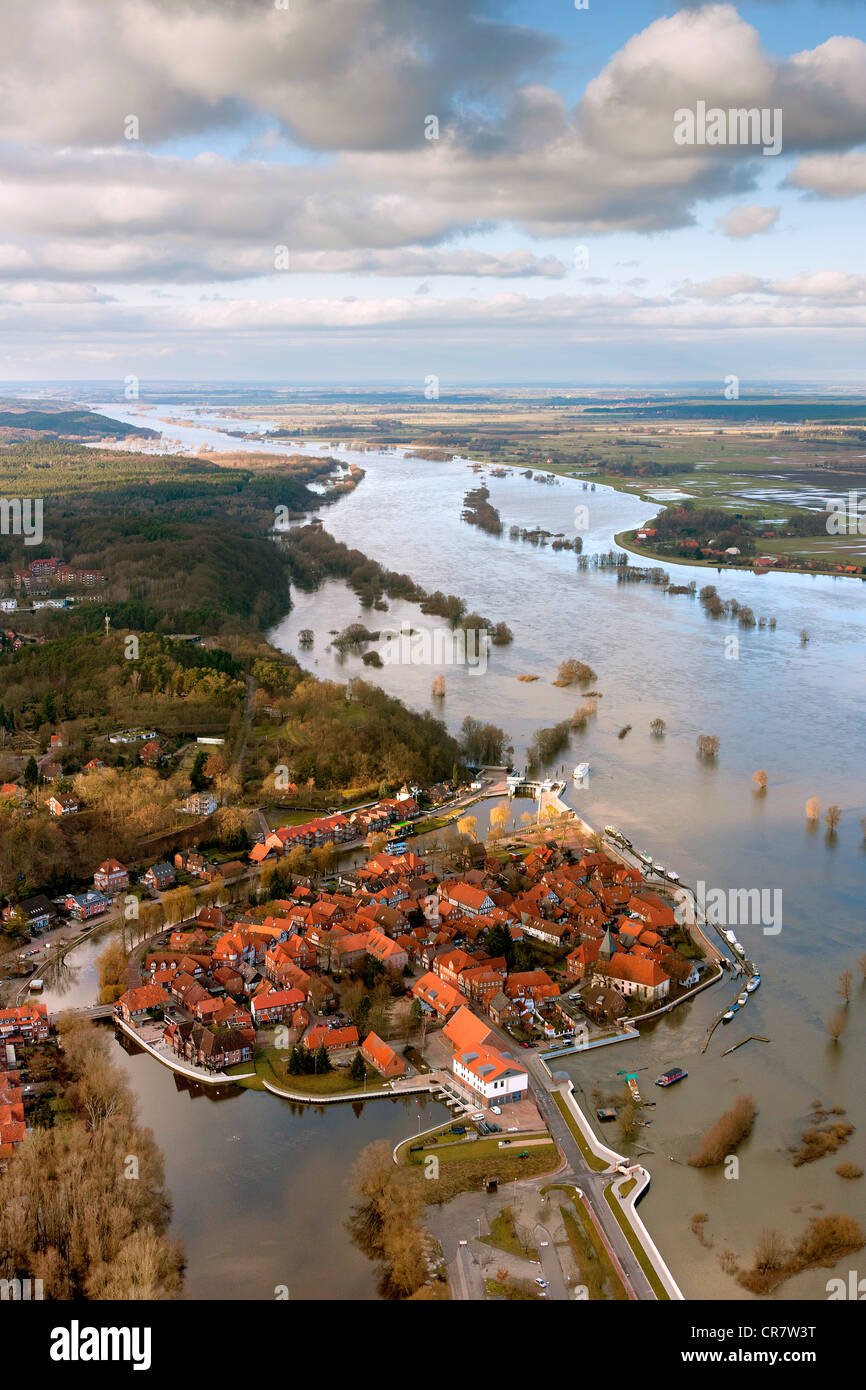 Vista aerea, Hitzacker sul fiume Elba, centro storico, Jeetzel, Elbe Parco Naturale della Valle di inverno, inondazioni, Bassa Sassonia Foto Stock