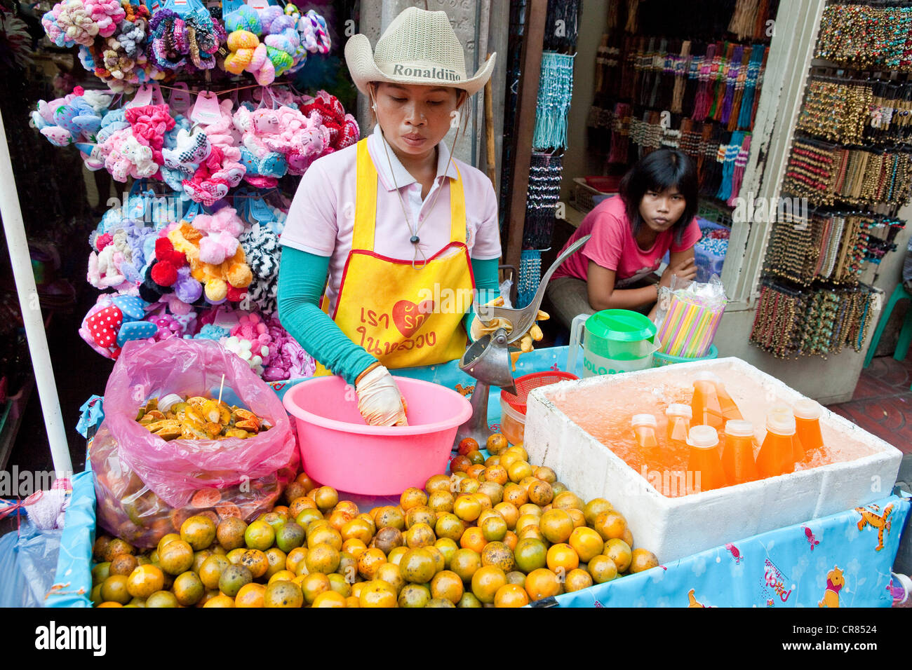 Thailandia, Bangkok Chinatown, venditore ambulante Foto Stock