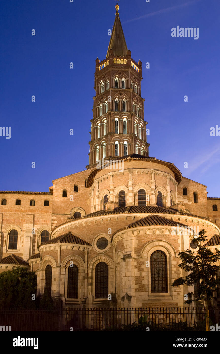 Francia, Haute Garonne, Toulouse, fermata sulla via di San Giacomo, patrimonio mondiale dell UNESCO, XI-XIV secolo St Sernin basilica Foto Stock