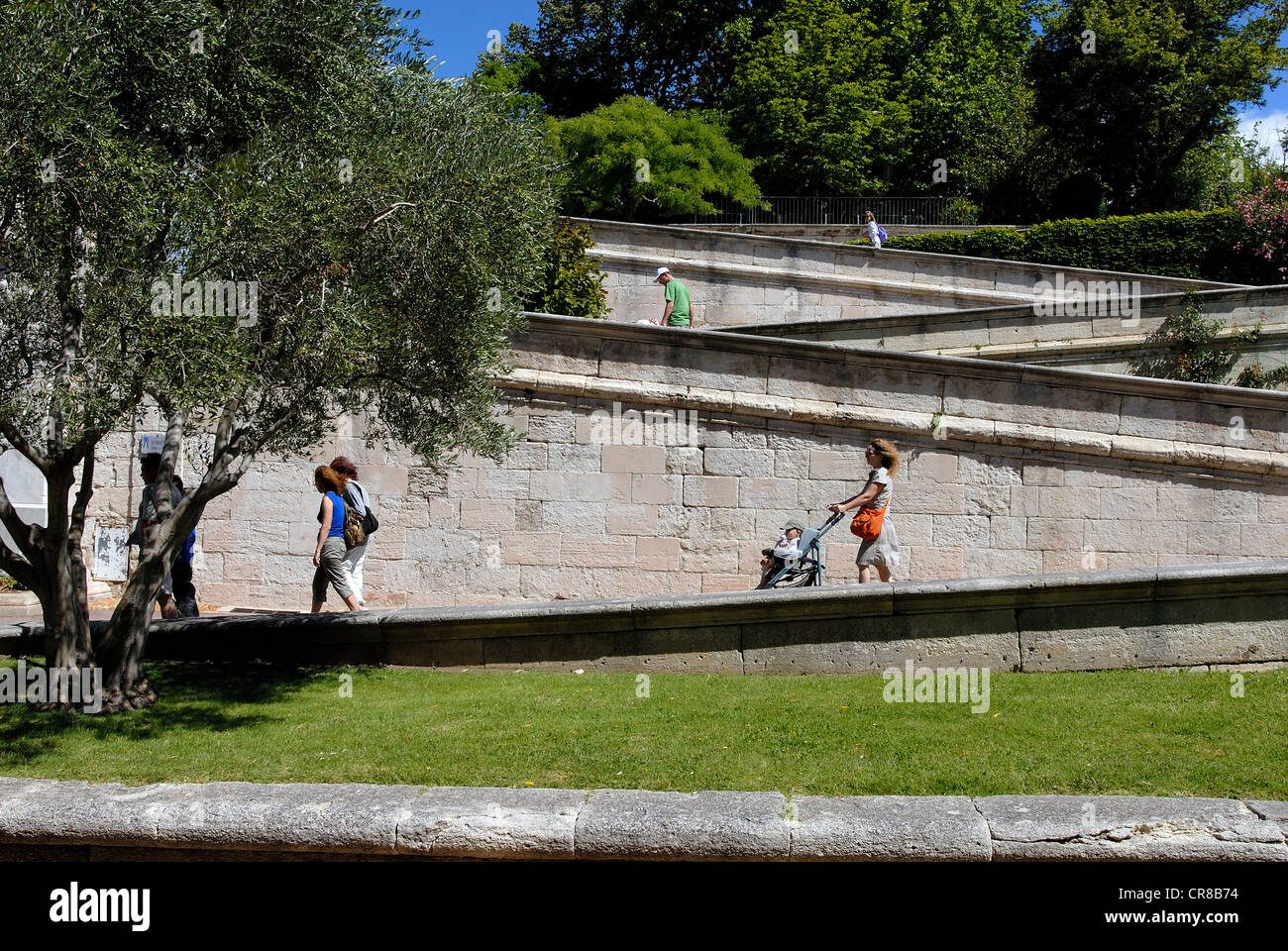 Francia, Vaucluse, Avignone, salendo verso la Rocca dei Doms Foto Stock