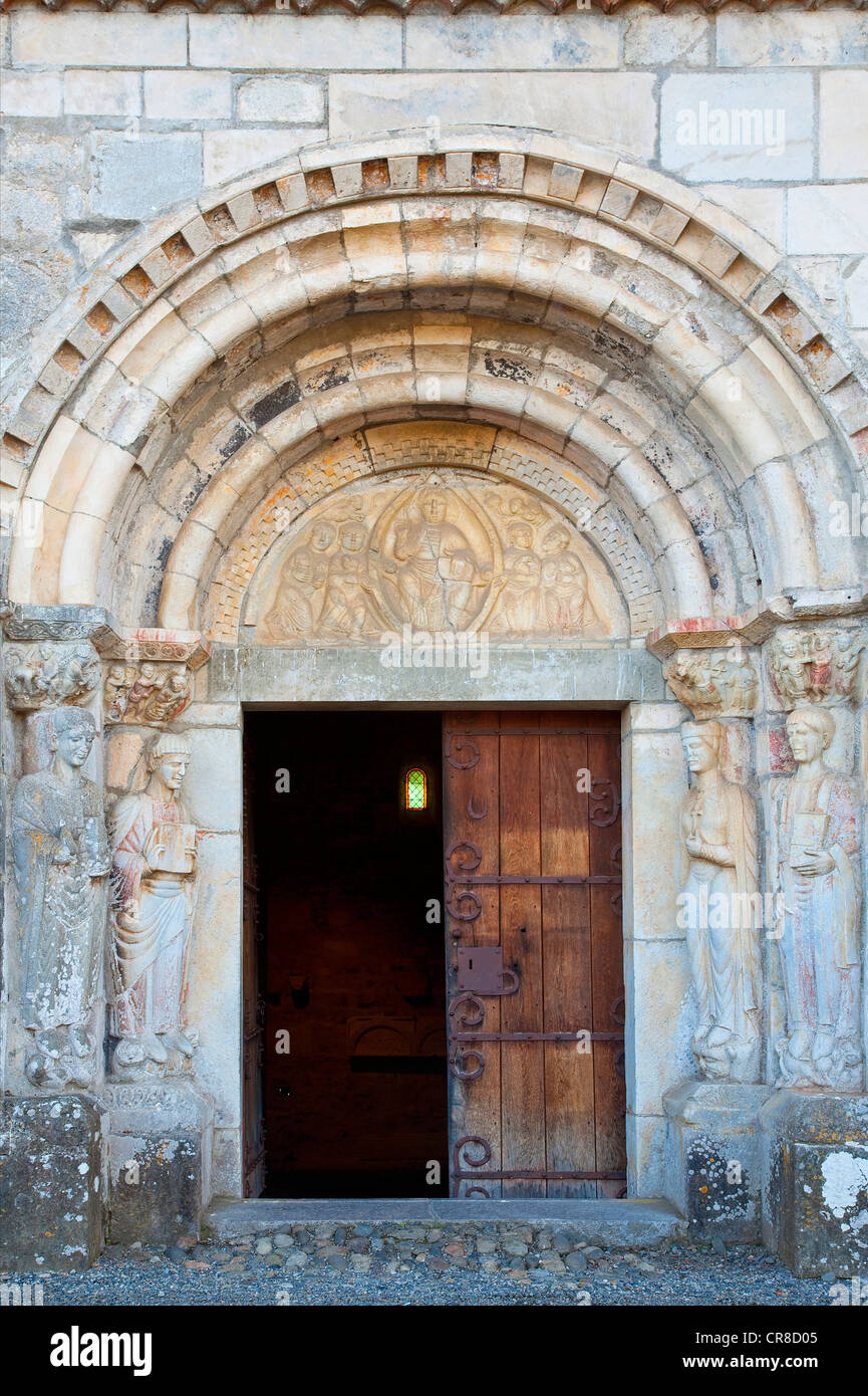 Francia, Haute Garonne, Valcabrere, Saint Just chiesa romanica Patrimonio Mondiale UNESCO come parte del percorso di Santiago de Foto Stock