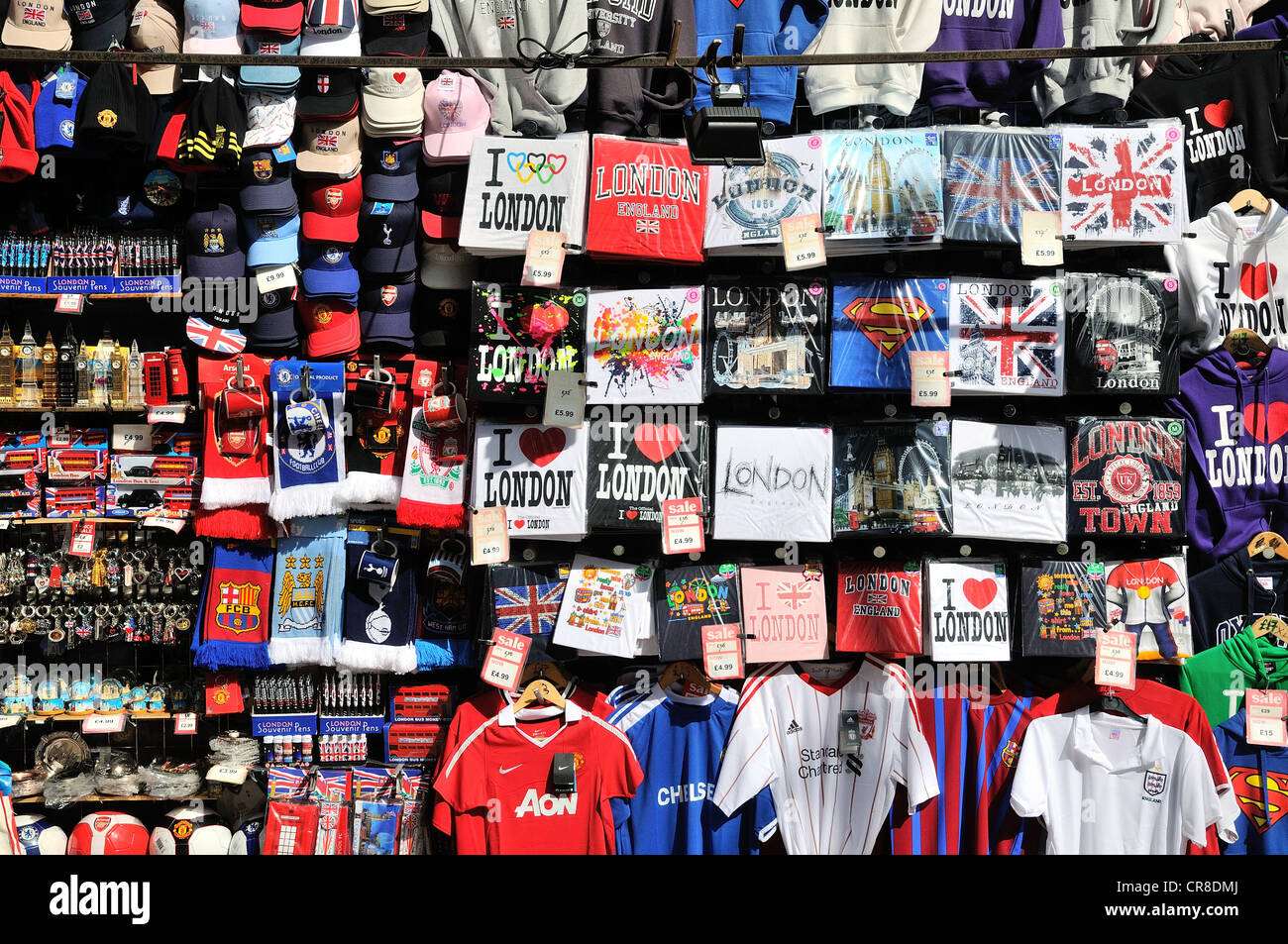 Pressione di stallo di Souvenir nel centro di Londra Foto Stock