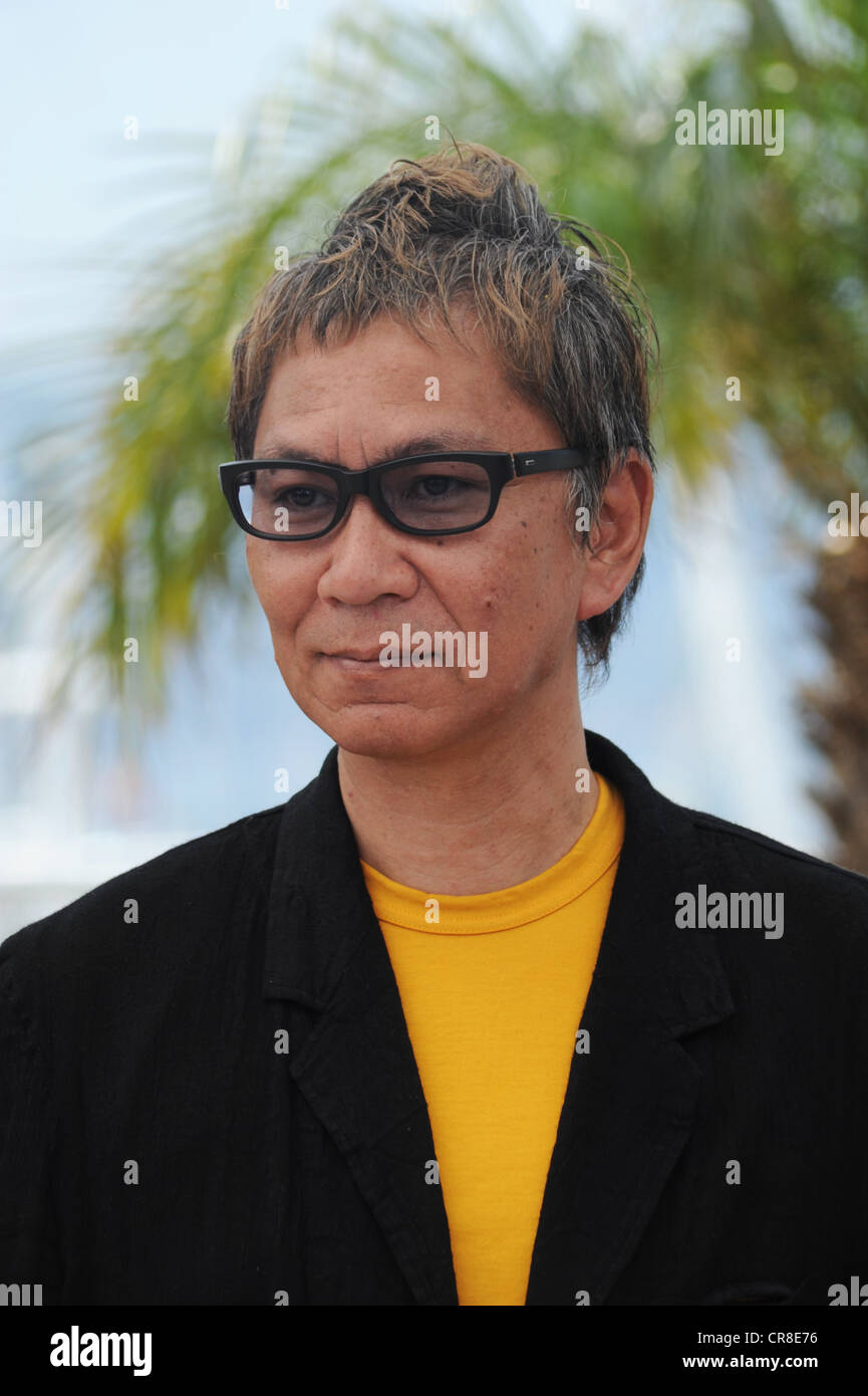 Takkashi Miike durante una foto op per Ichmei, Palais des Festivals, 64th International Film Festival di Cannes, Francia, Europa Foto Stock