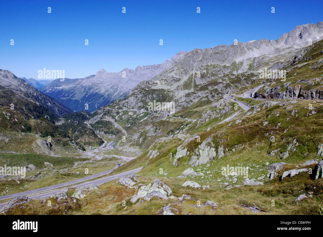 Salita da Innertkirchen al Sustenpass, 2224m, collegando il Canton Berna con Uri, Svizzera, Europa Foto Stock