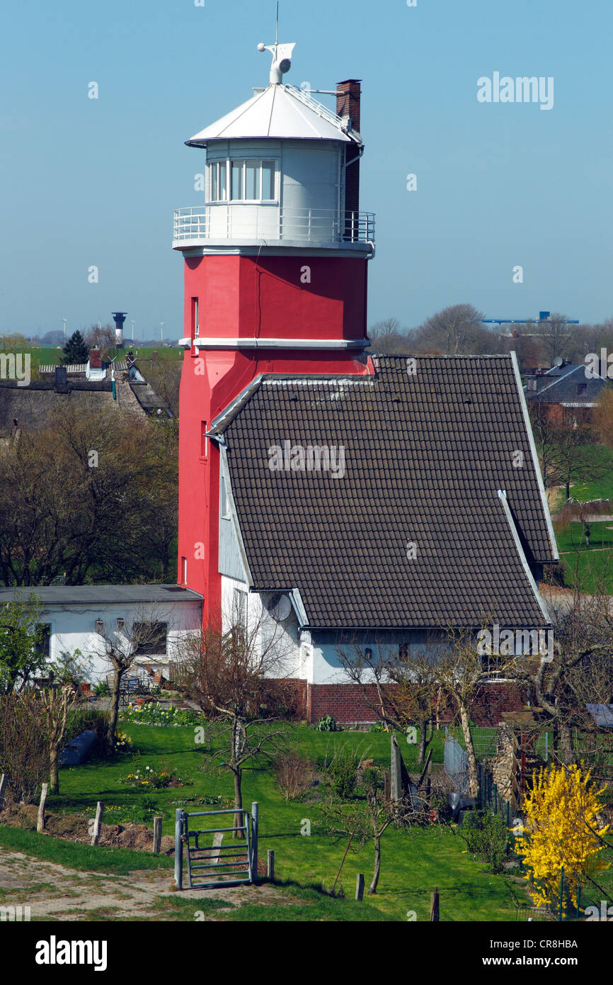 Faro dietro la diga sul fiume Elba, Altes Oberfeuer Hollerwettern radiofaro in Brokdorf, Hollerwettern, Wewelsfleth Foto Stock