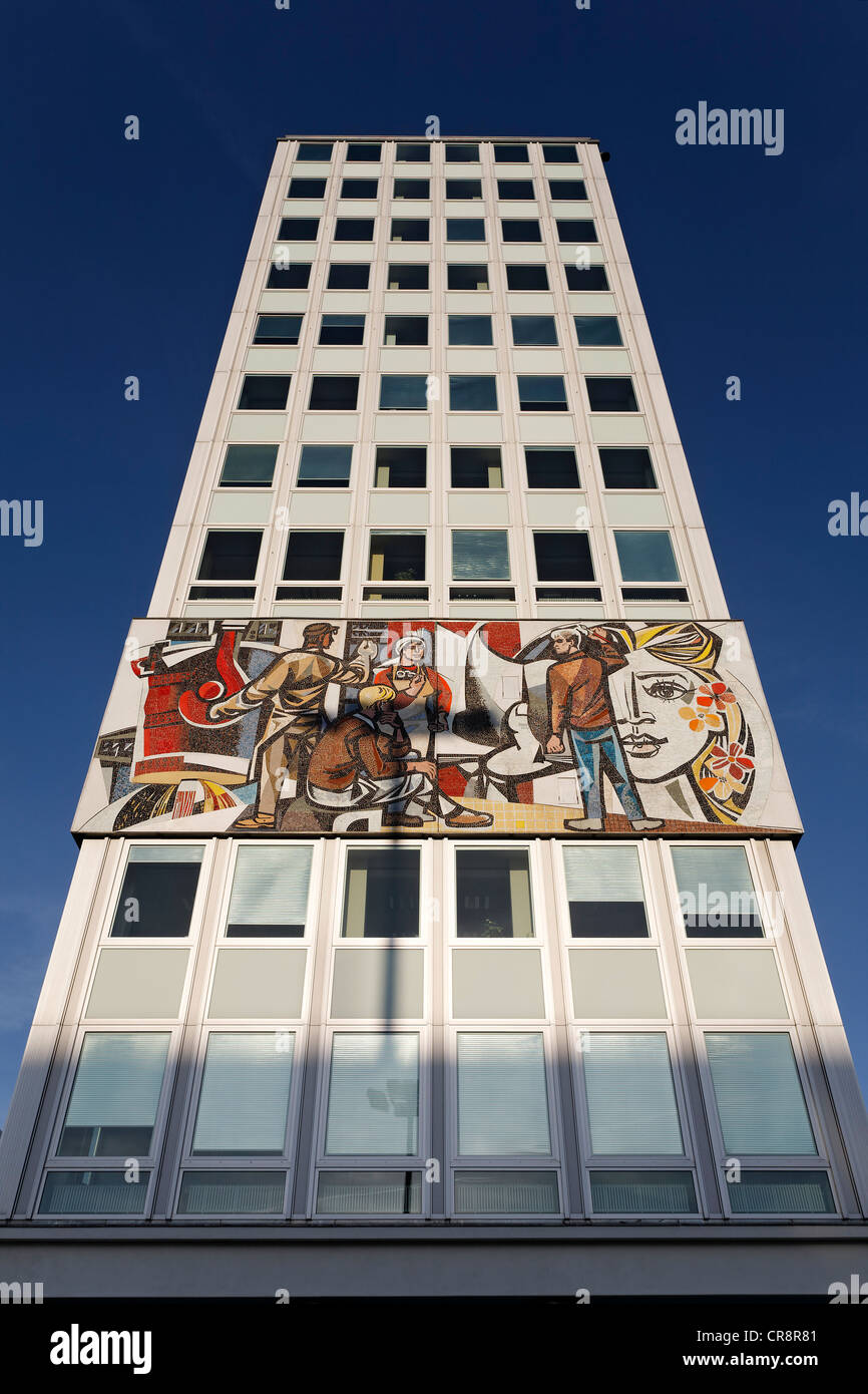 Haus des Lehrers edificio con un mosaico monumentale fregio, Berliner Congress Center, BCC, Alexanderplatz, quartiere Mitte Foto Stock