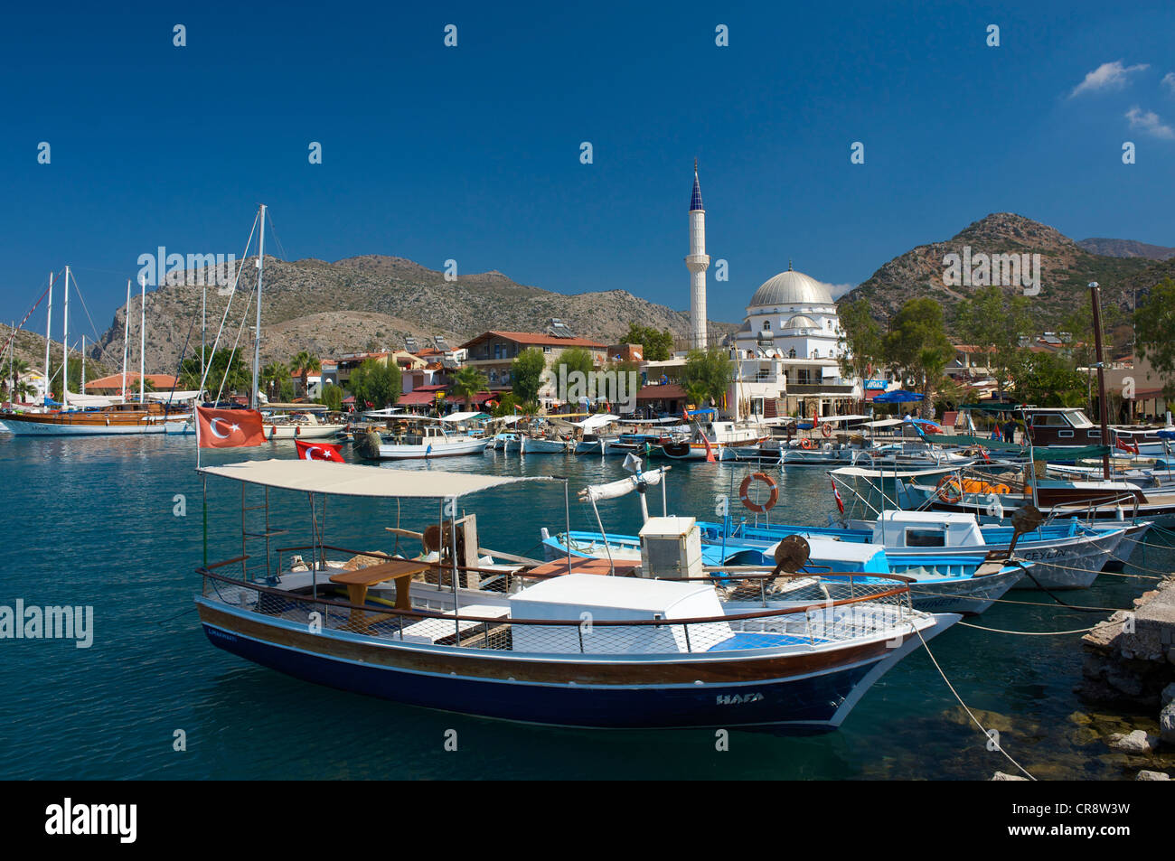 Porto di pesca di Bozburun vicino a Marmaris, Costa Turca dell'Egeo, Turchia Foto Stock