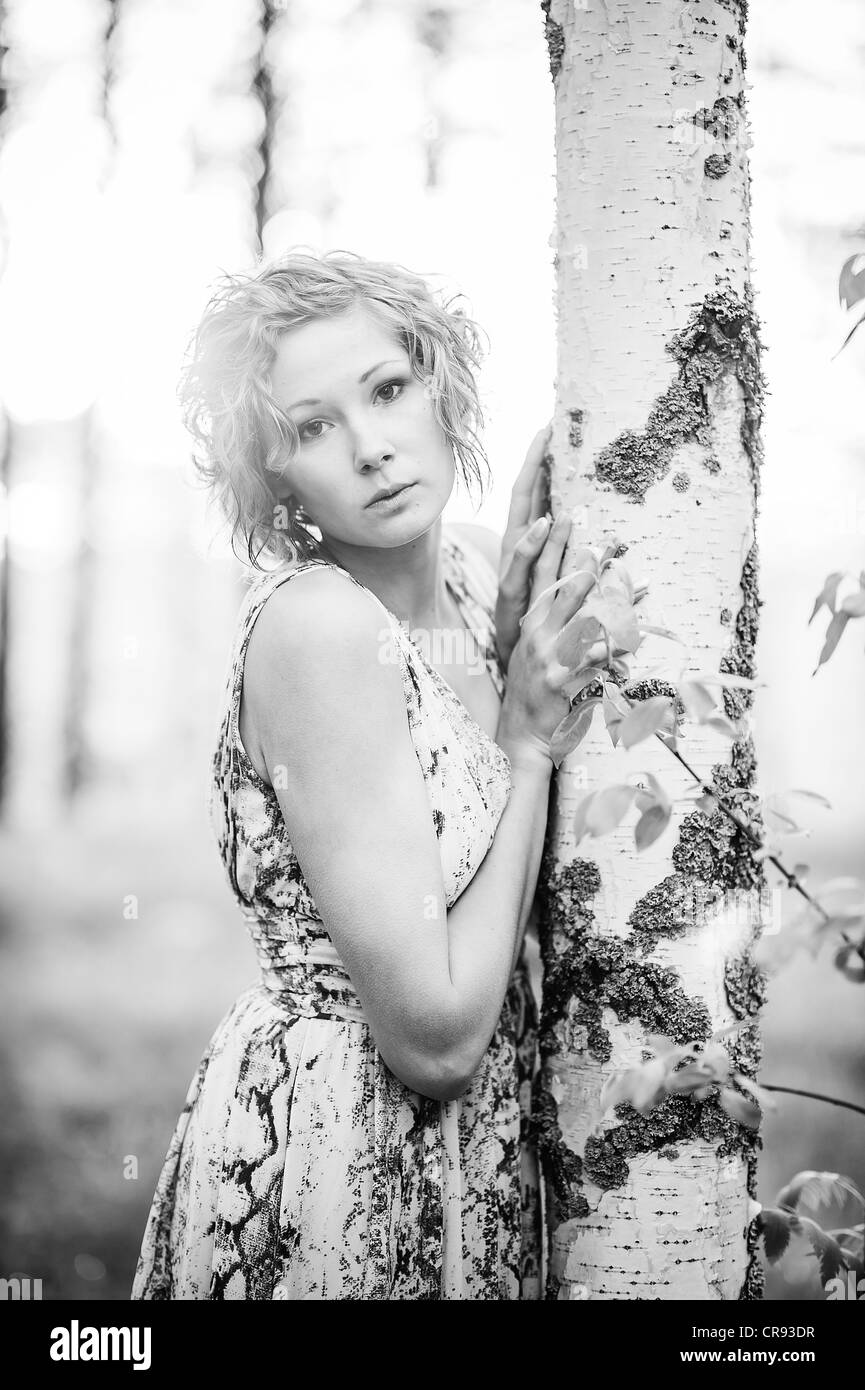 Un estate ritratto di un estate bruna Foto Stock