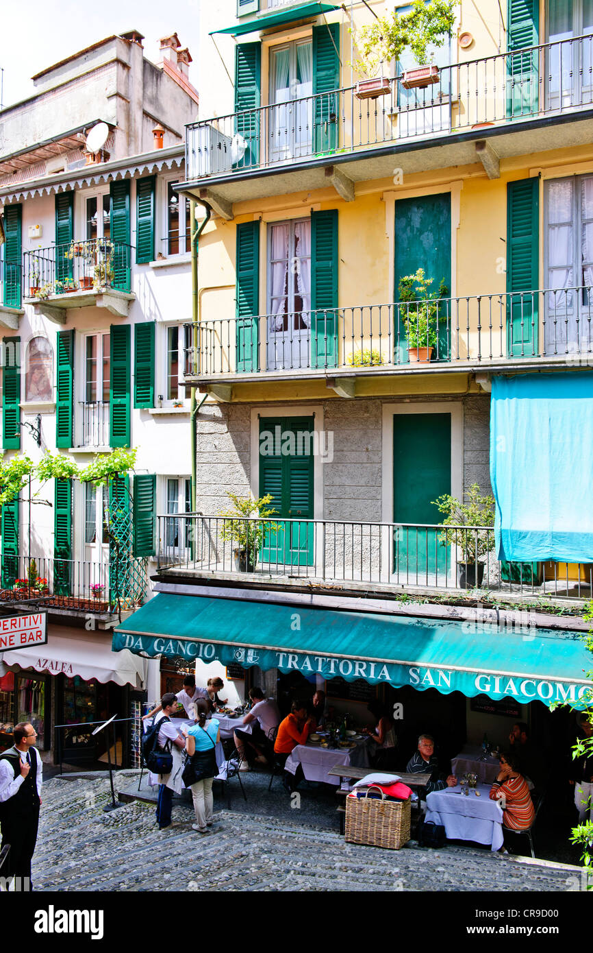 Bellagio,Lago di attraversamento,alberghi,ristoranti sul fronte,vicoli,negozi,vista lago, giardino,Lago di Como,laghi italiani,Italia Foto Stock