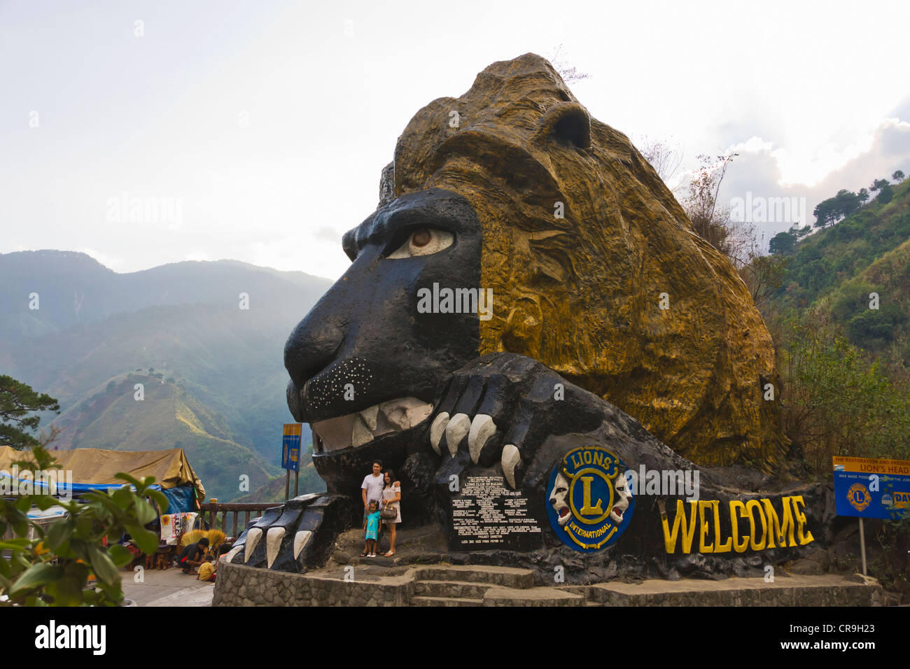 Statua di leone, simbolo della città di Lion, Baguio Benguet, Provincia, Filippine Foto Stock