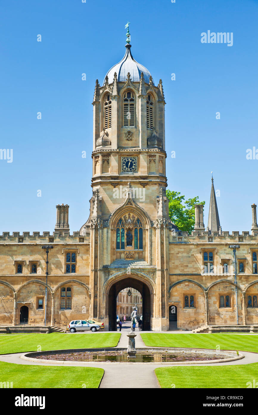 Università di Oxford Christ Church college Tom Quad e Tom Tower Università di Oxford Oxfordshire Inghilterra Regno Unito GB Europa Foto Stock