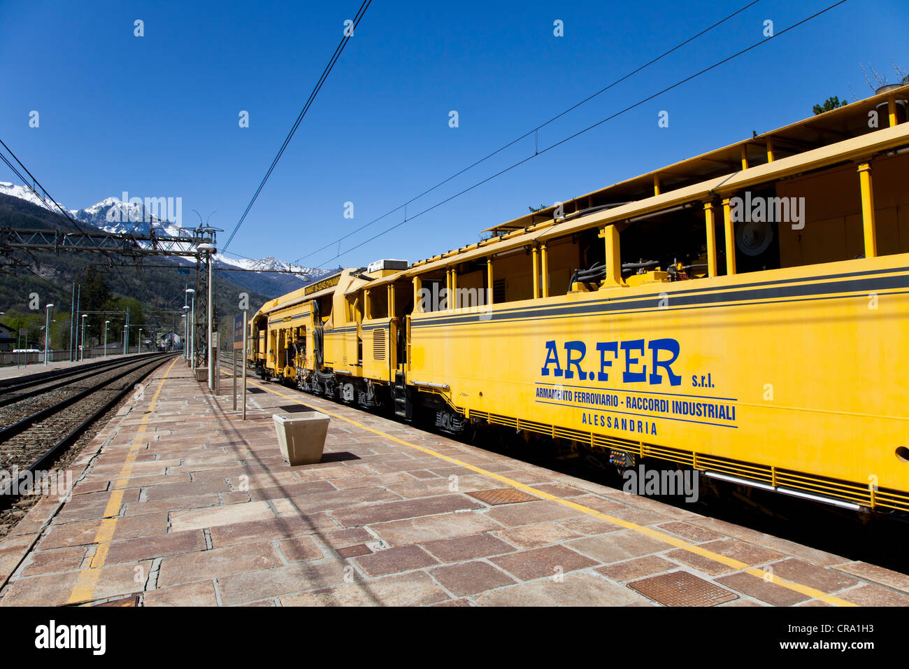 Manutenzione ferroviaria treno nella stazione ferroviaria di Oulx, Piemonte, Italia Foto Stock