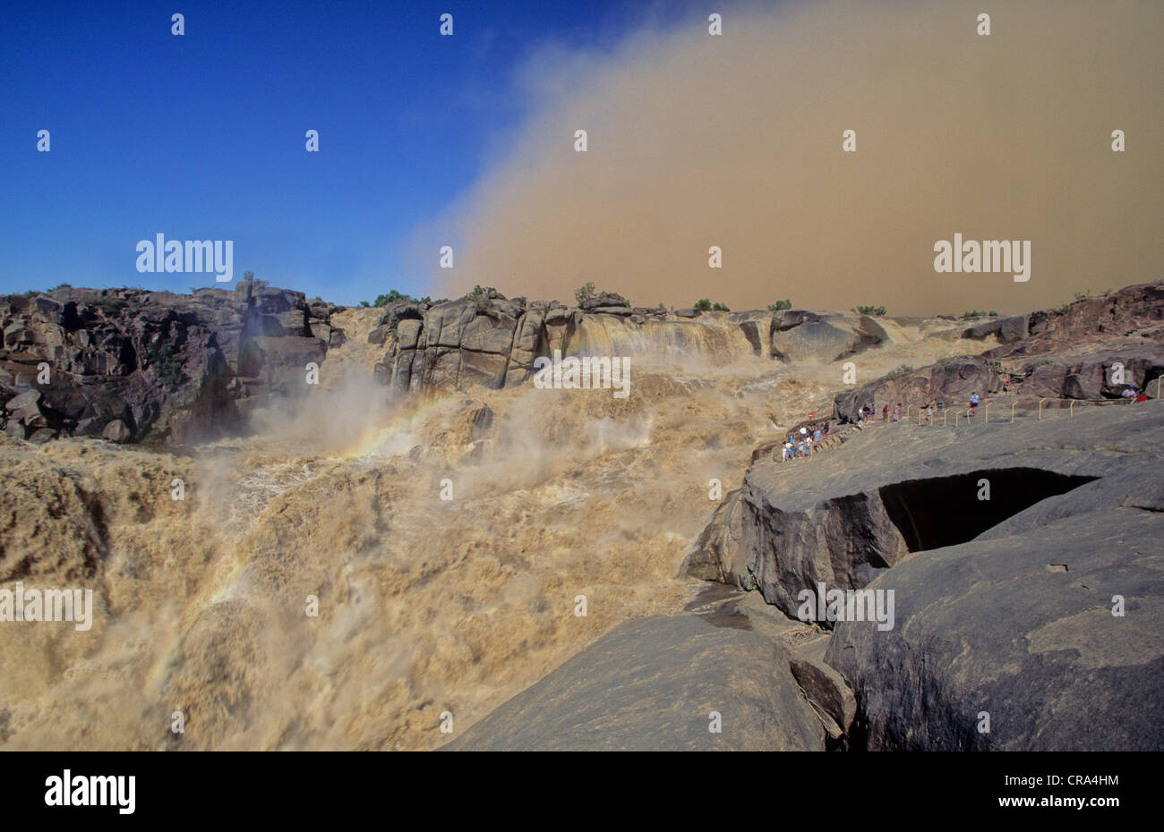 Condizioni meteorologiche estreme, cambiamenti climatici, inondazioni e la tempesta di sabbia, Augrabies Falls National Park, Sud Africa Foto Stock