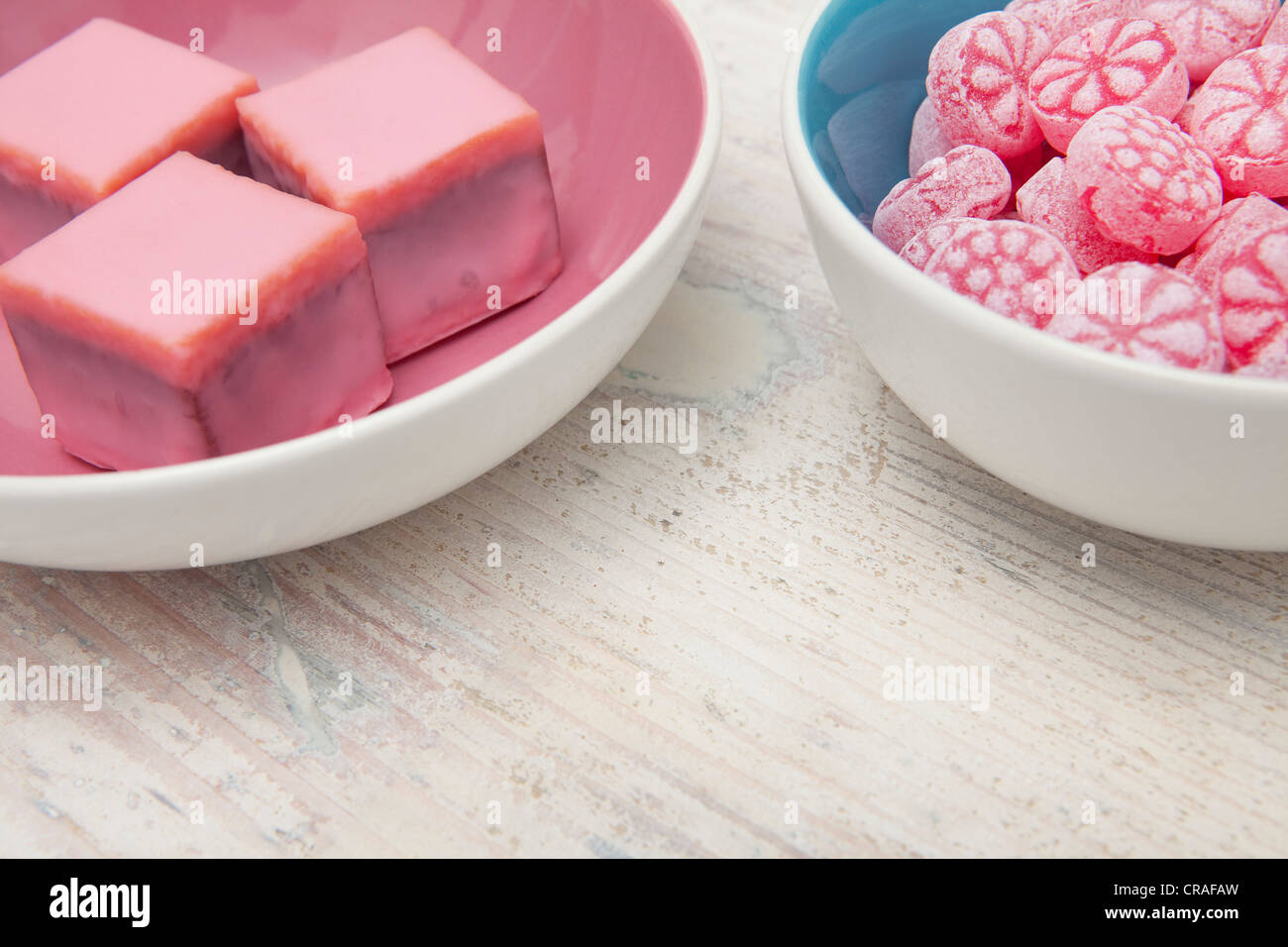 Cioccolatini rosa e lampone Candy Candy Foto Stock